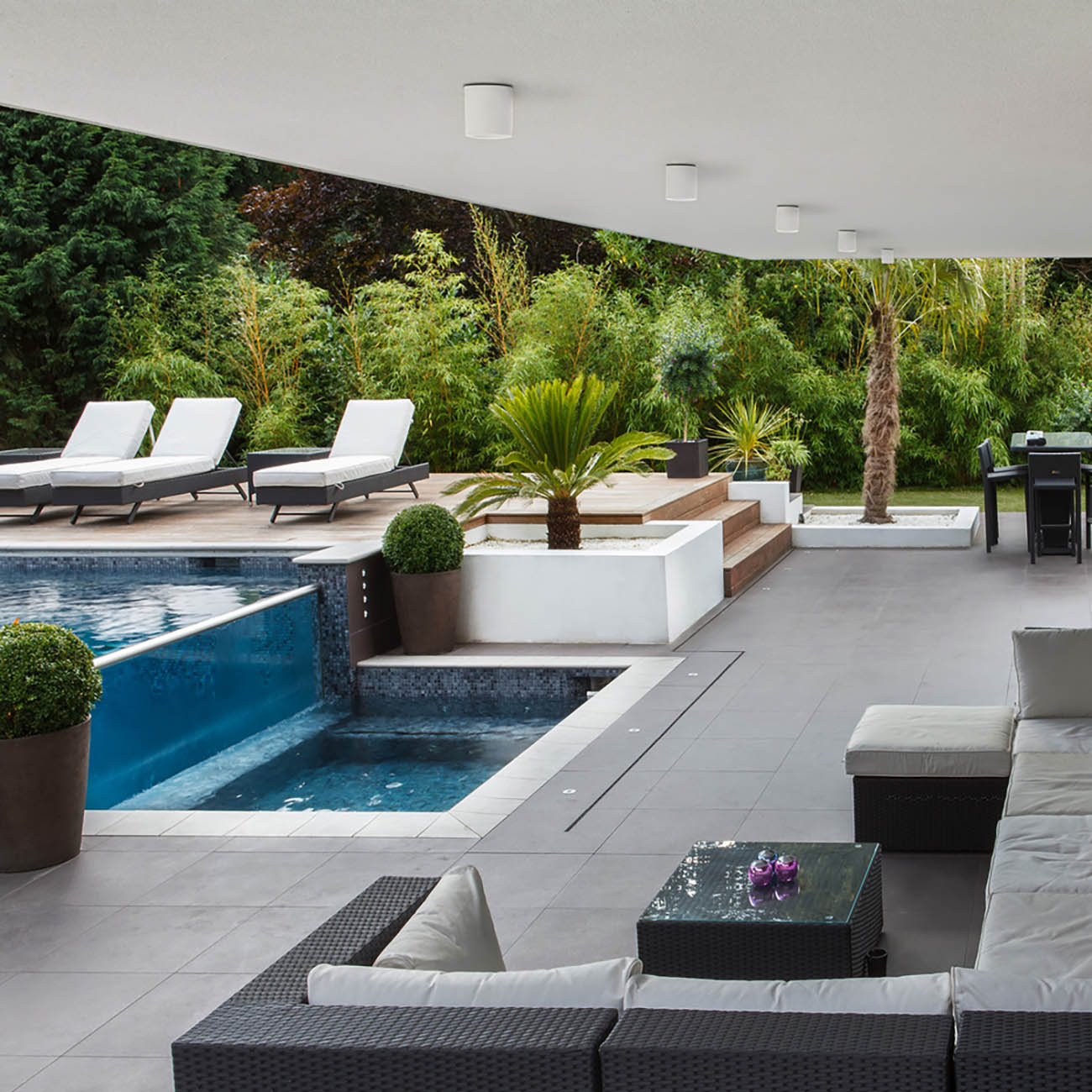 Astro Kos 85 GU10 kulaté přisazené svítidlo IP65