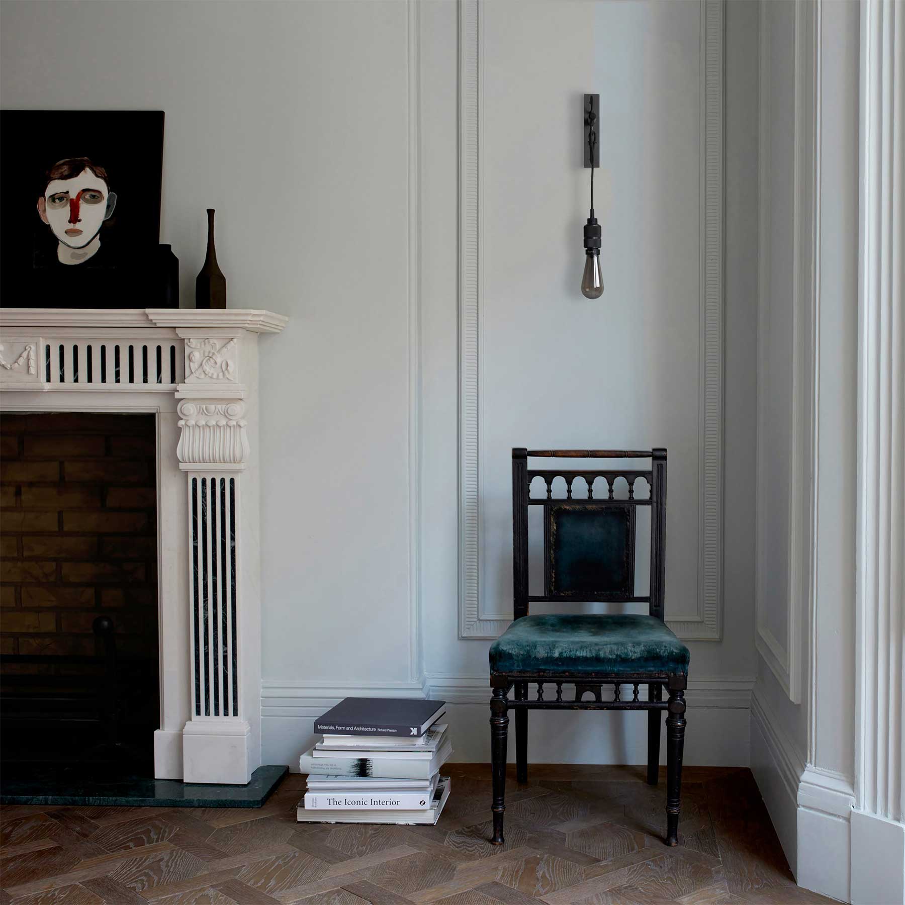 Buster & Punch E27 HOOKED nástěnné grafitové svítidlo