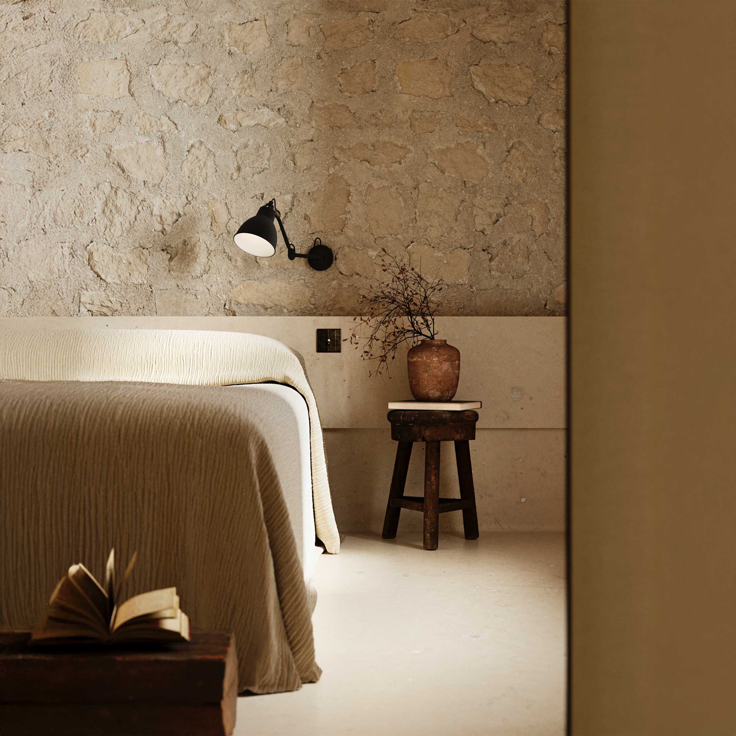 DCW éditions Lampe Gras N°204 E27 стенна лампа за легло