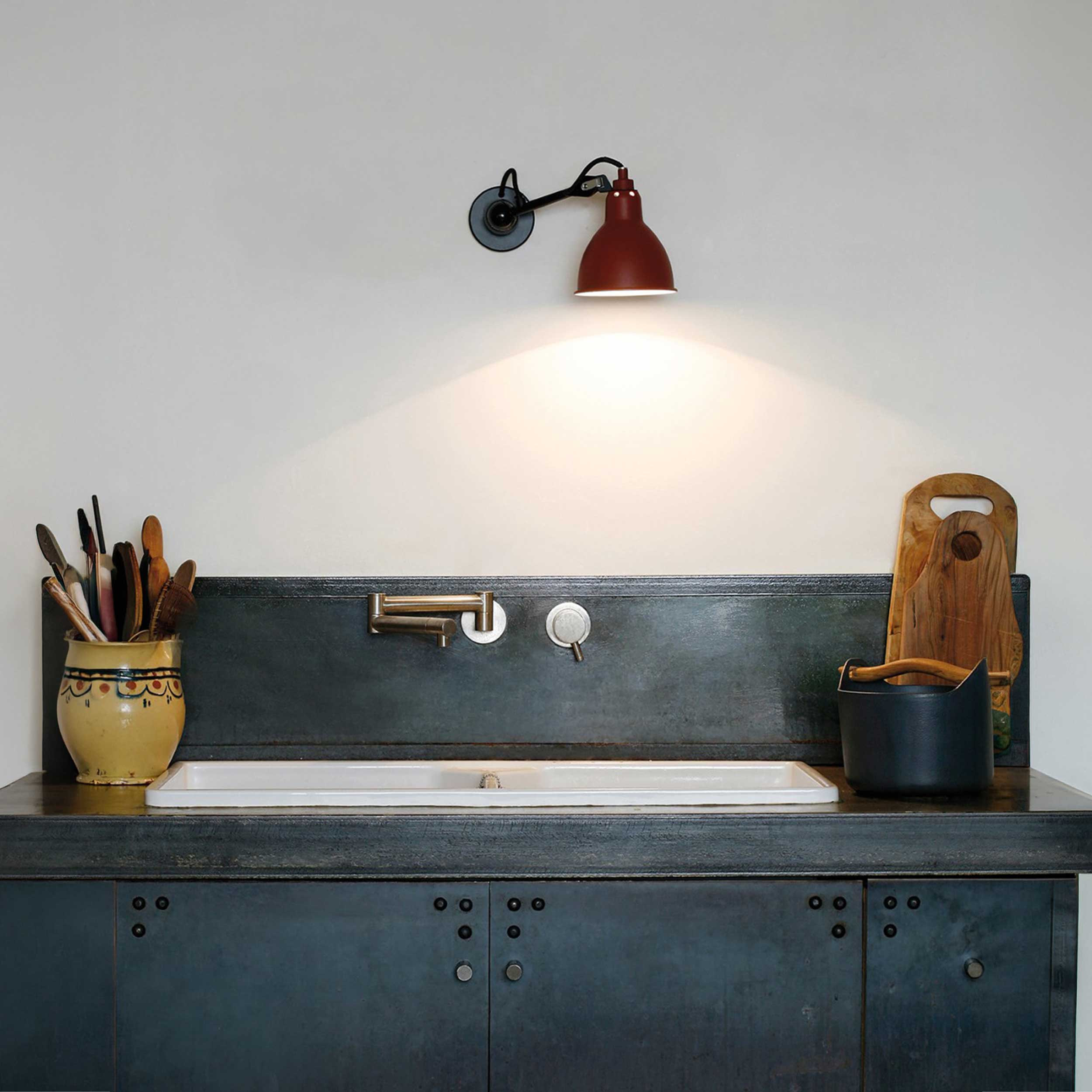 DCW éditions Lampe Gras N°304 E14 стенна лампа