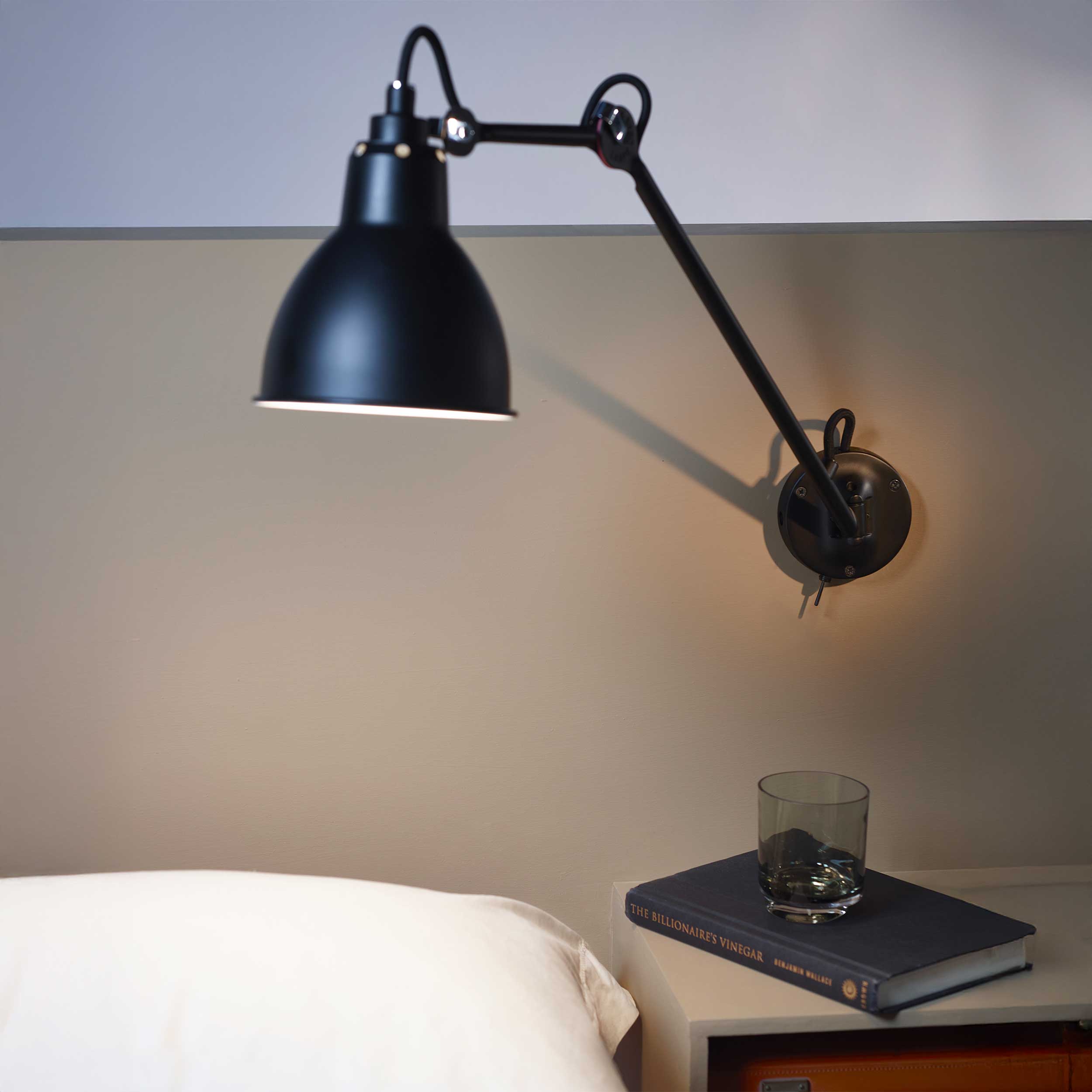 DCW éditions Lampe Gras N°122 E27 стенна лампа