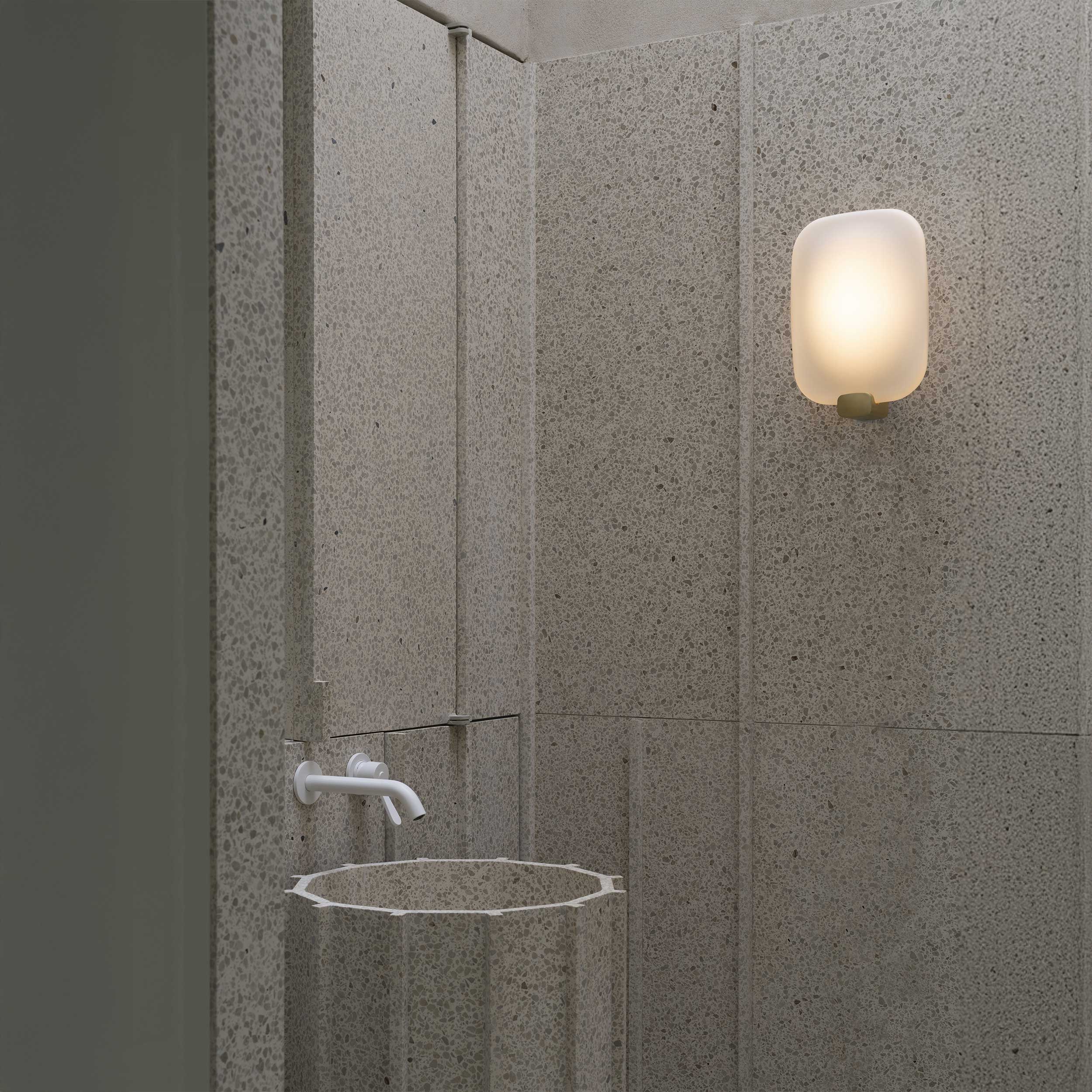 DCW éditions Light Me Tender LED Wall Light
