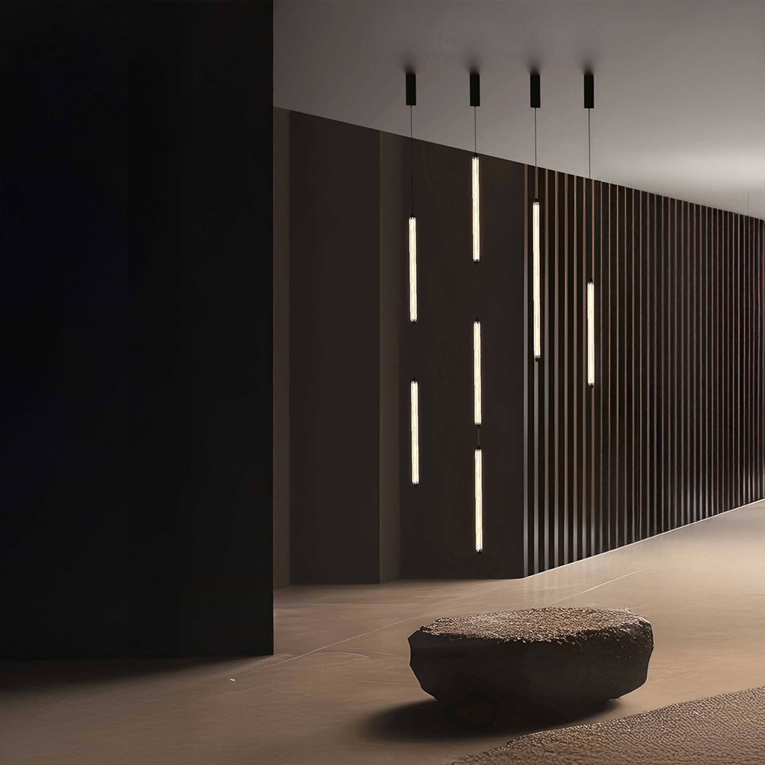 Вертикално висящо осветително тяло Faro Lumina 600 LED 2L