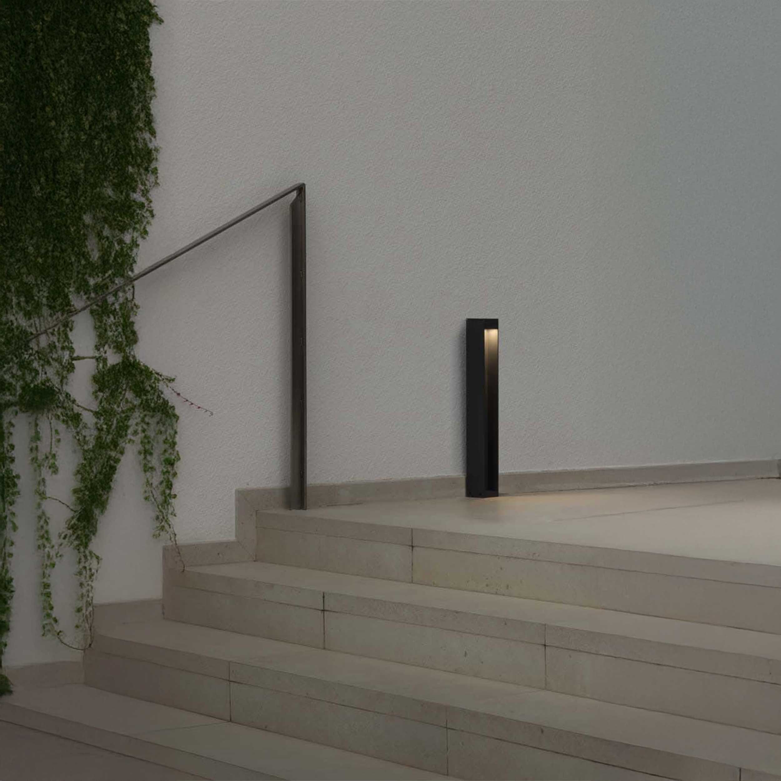 Faro Cerler LED колонен външен осветител IP65