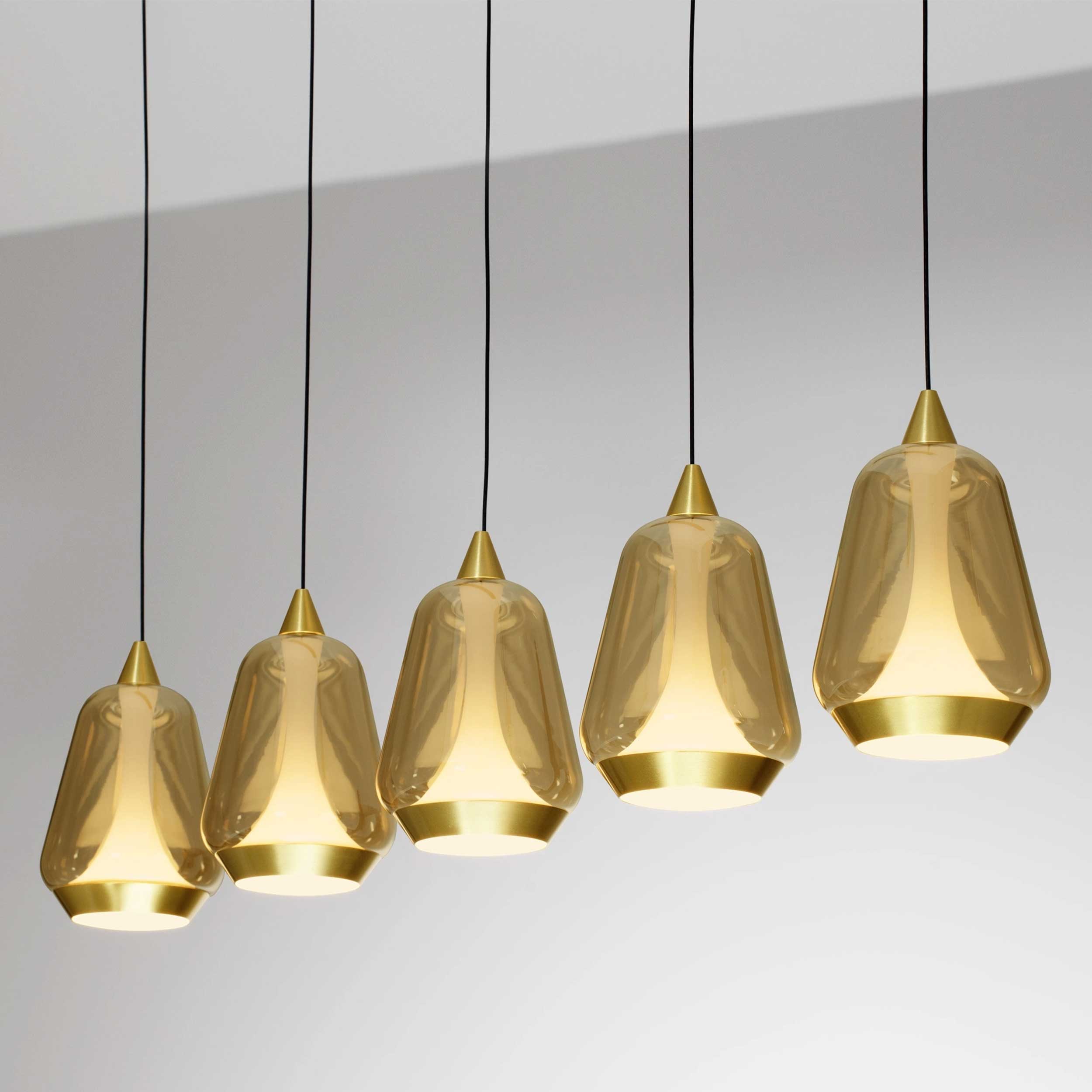 Nova Luce Alish LED висяща лампа с удължена форма