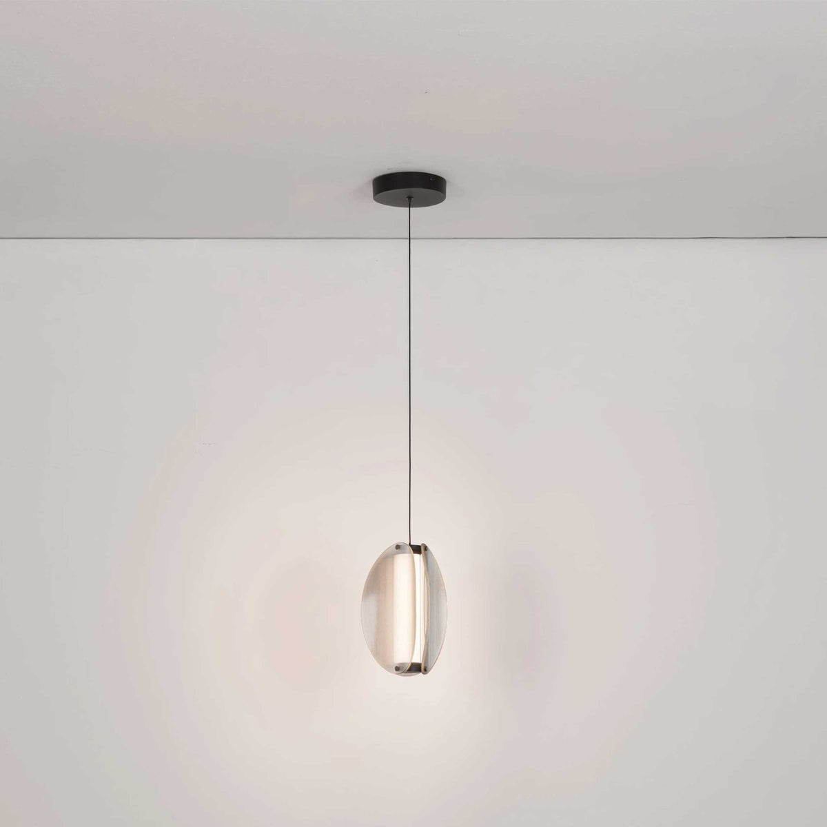Nova Luce Noir LED висяща лампа