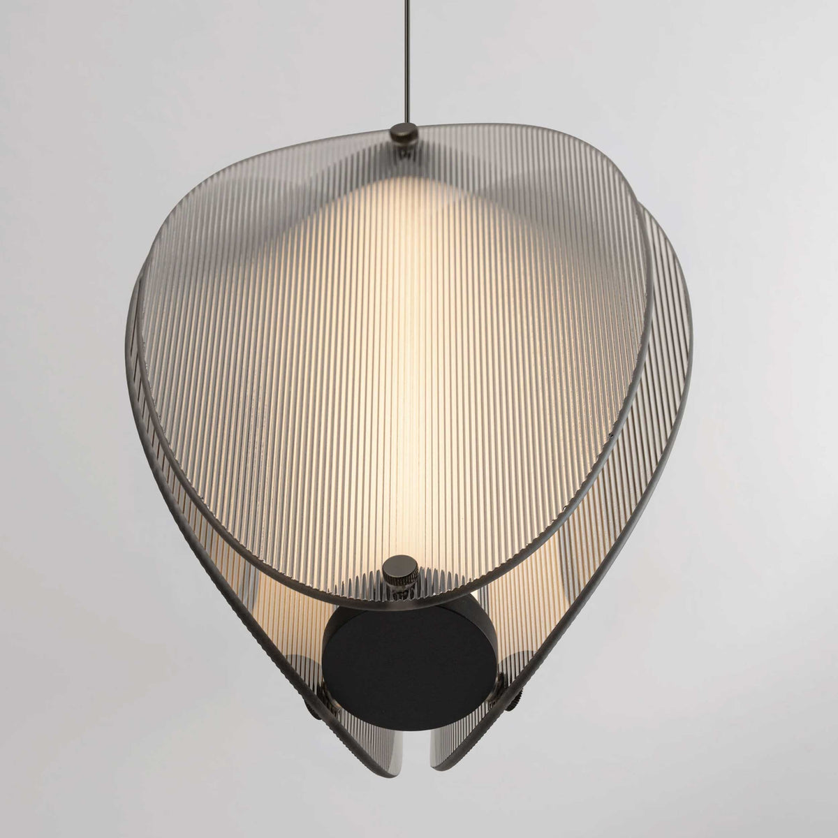 Nova Luce Noir LED висяща лампа