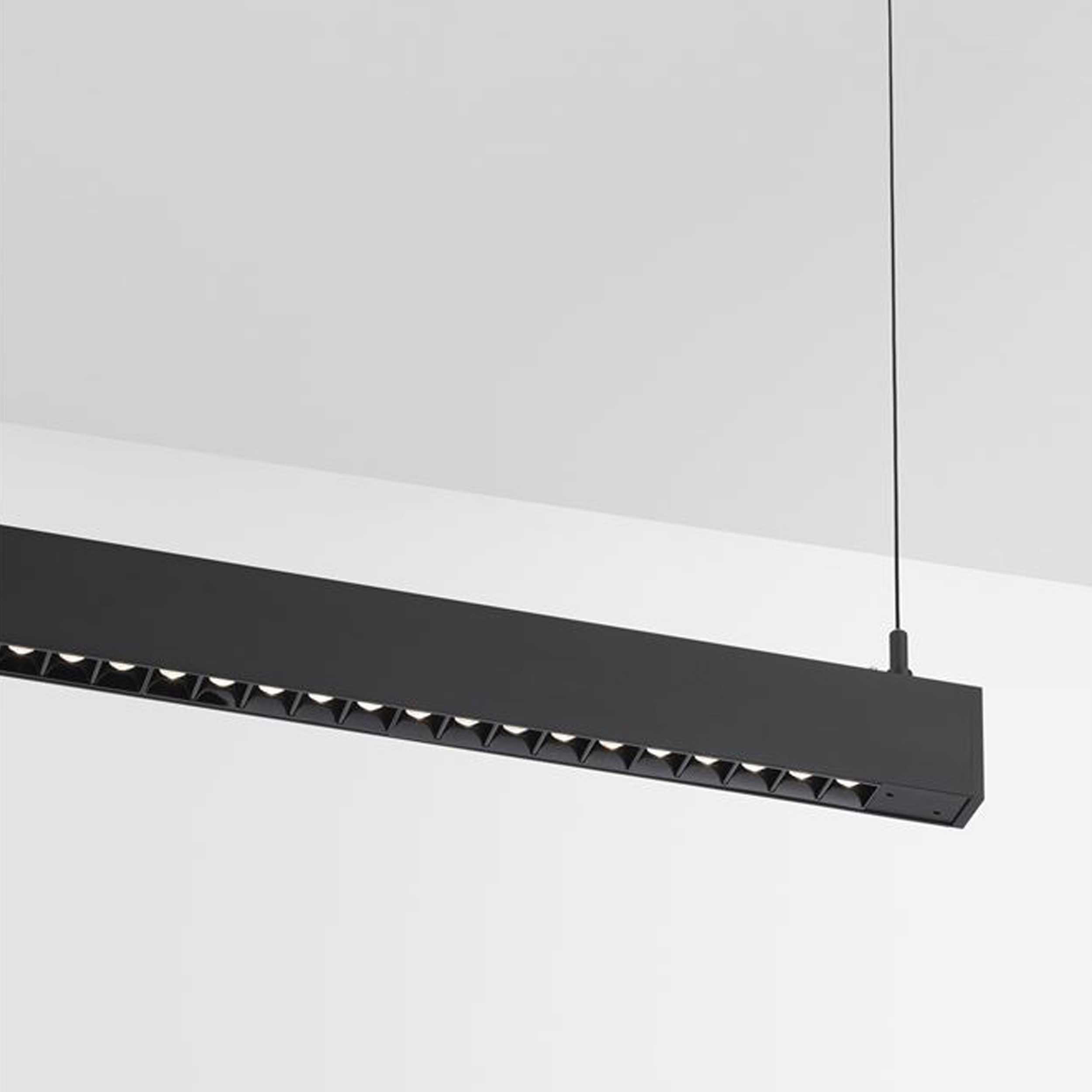 Nova Luce Smart Lina LED висящо линейно осветително тяло