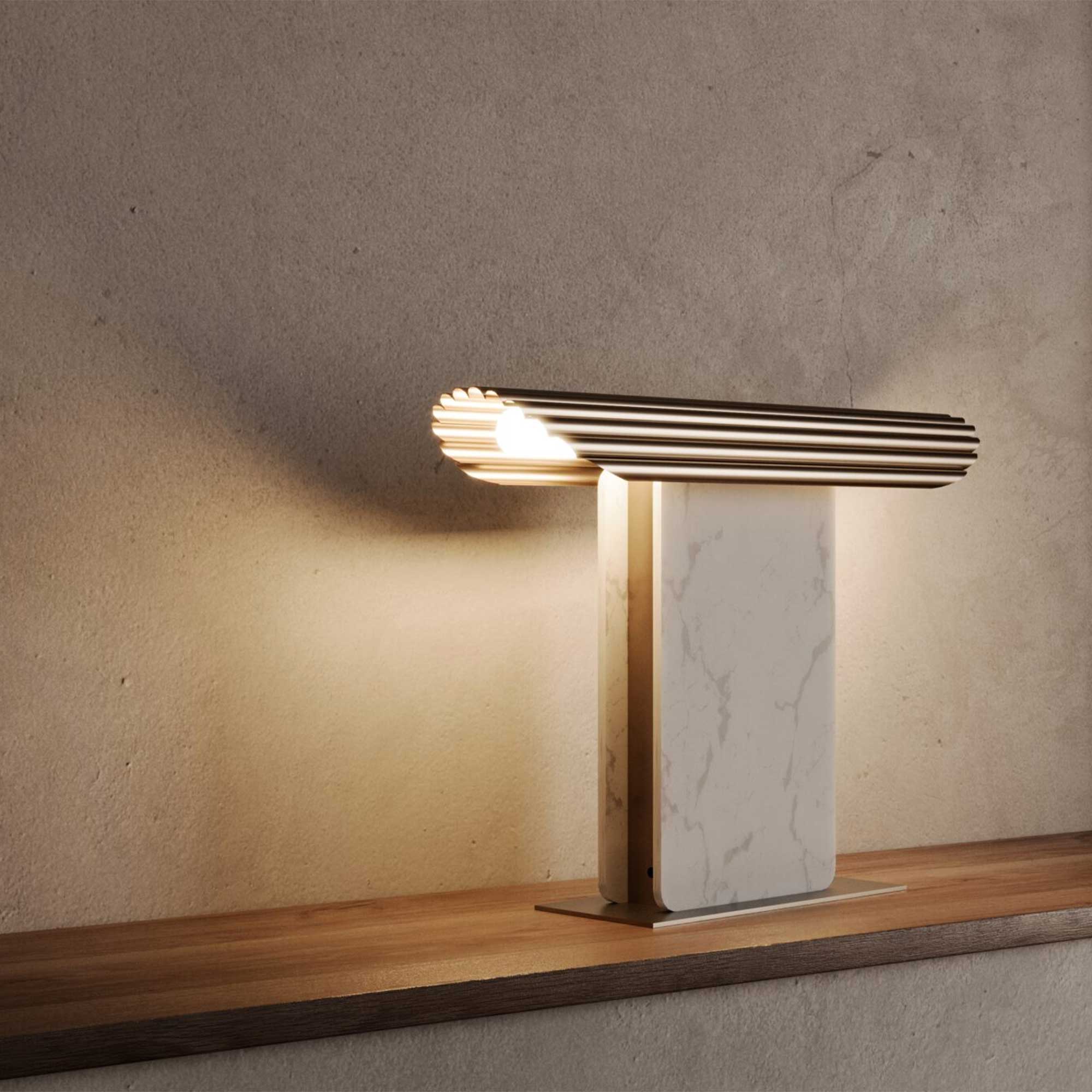 Aromas Hold G9 stolní mramorové svítidlo