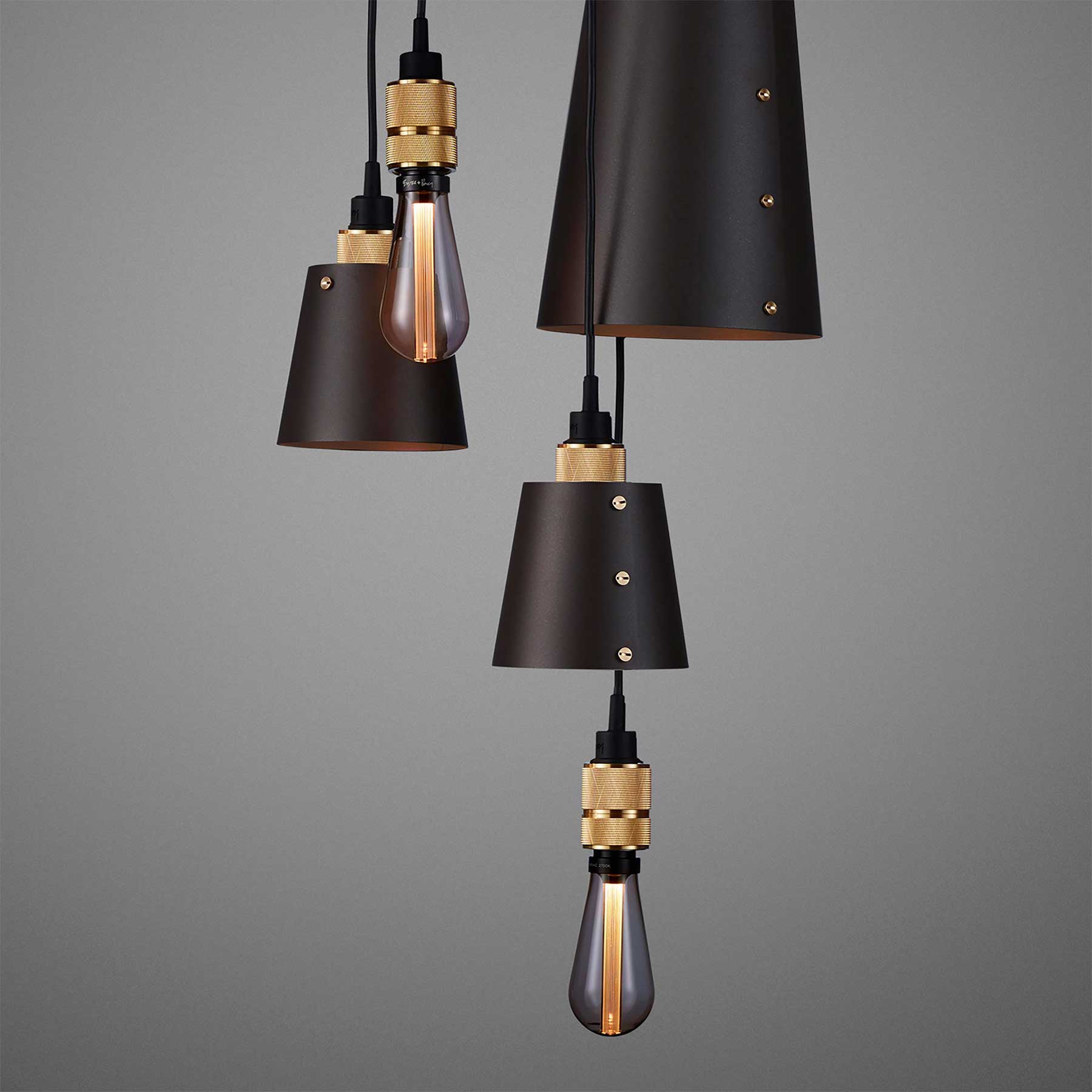 Buster & Punch HOOKED Mix E27 grafitové závěsné svítidlo