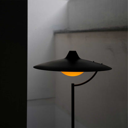 DCW éditions Biny LED подова лампа