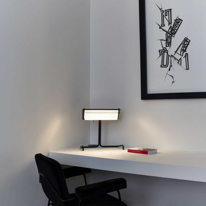 DCW éditions Biny LED настолна лампа