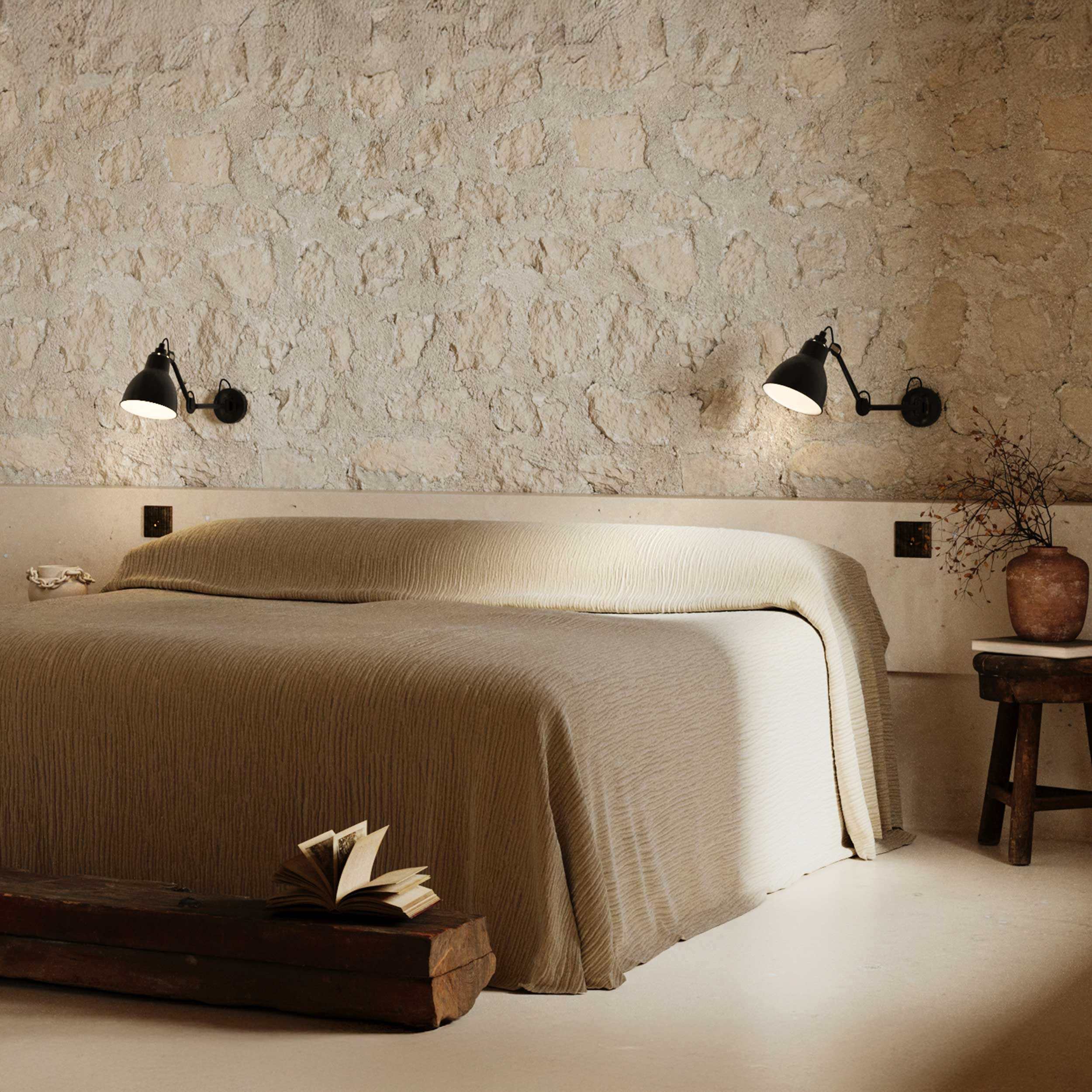 DCW éditions Lampe Gras N°204 E27 стенна лампа за легло