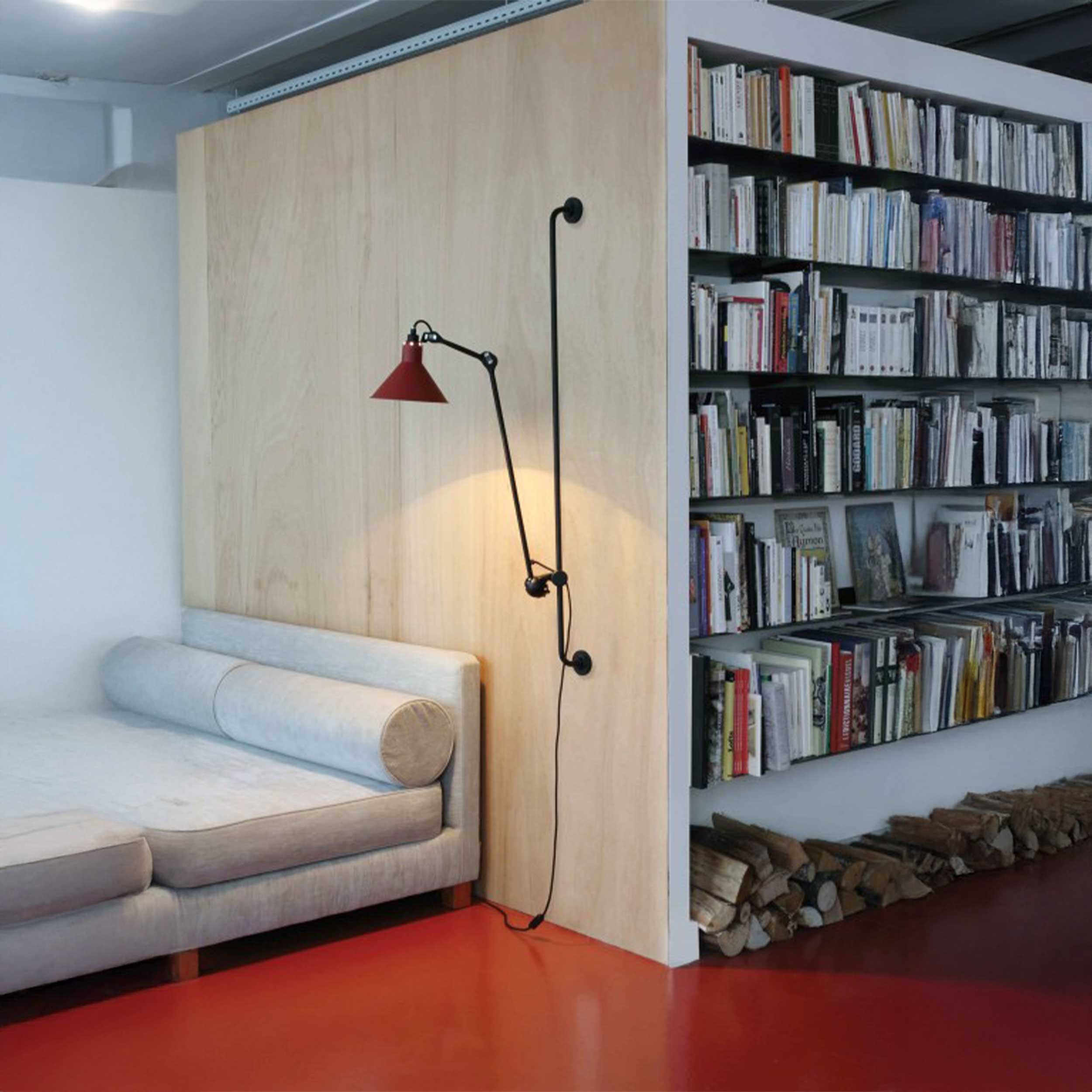 DCW éditions Lampe Gras N°214 E14 плъзгаща се стенна лампа