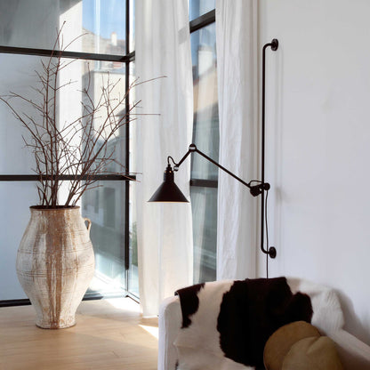 DCW éditions Lampe Gras N°214 E14 плъзгаща се стенна лампа
