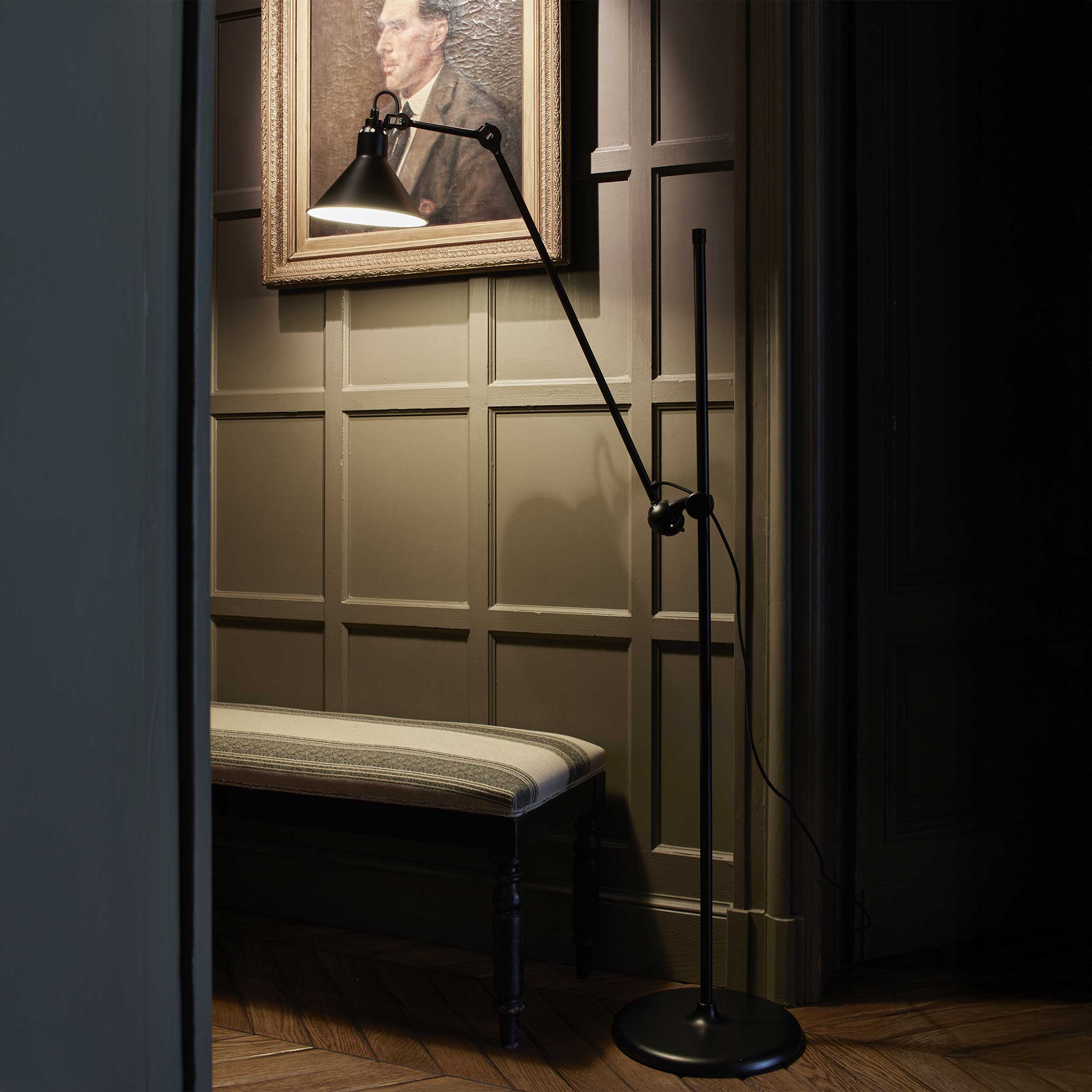 DCW éditions Lampe Gras N°215 E14 подова лампа
