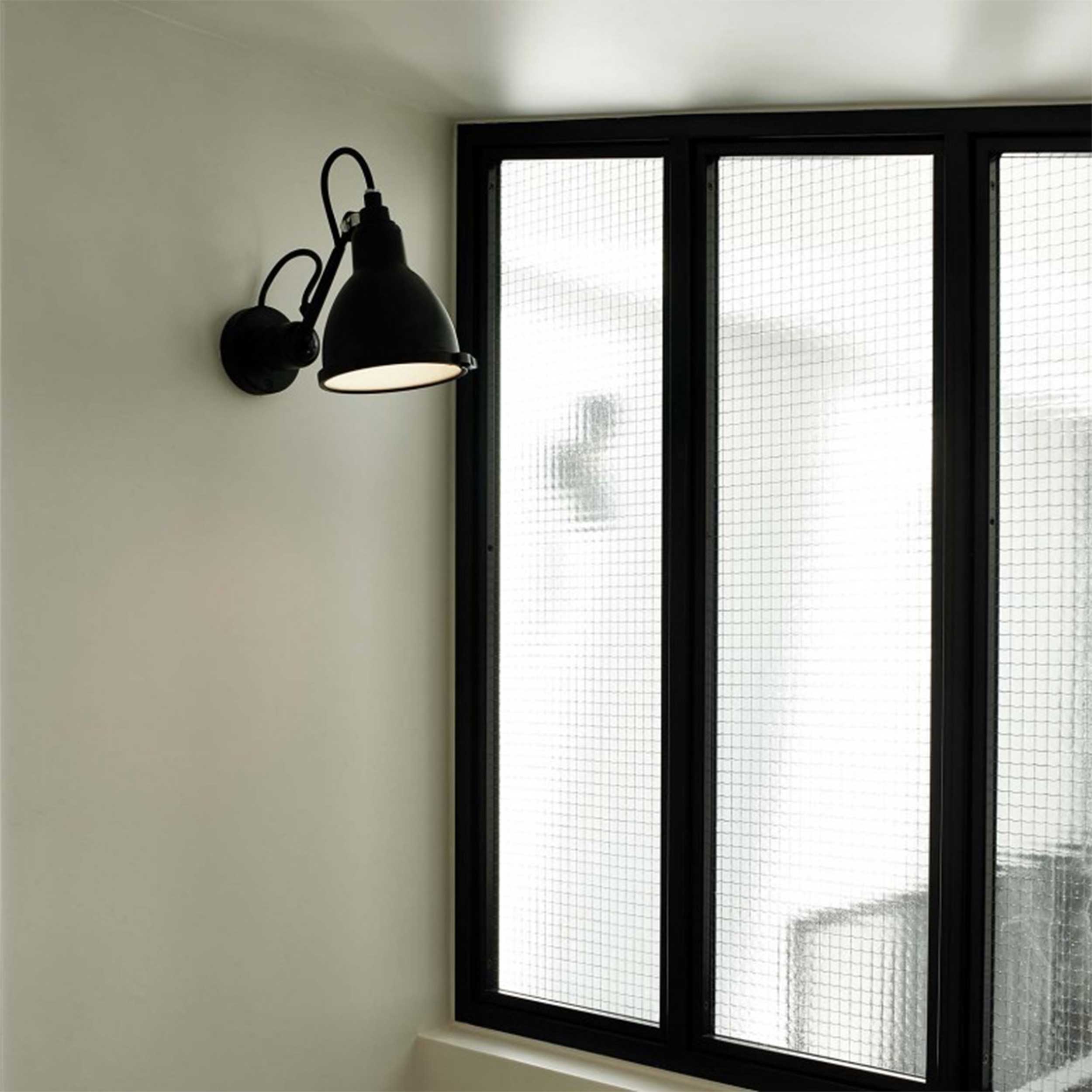 DCW éditions Lampe Gras N°304 E14 стенен монтаж за баня IP64
