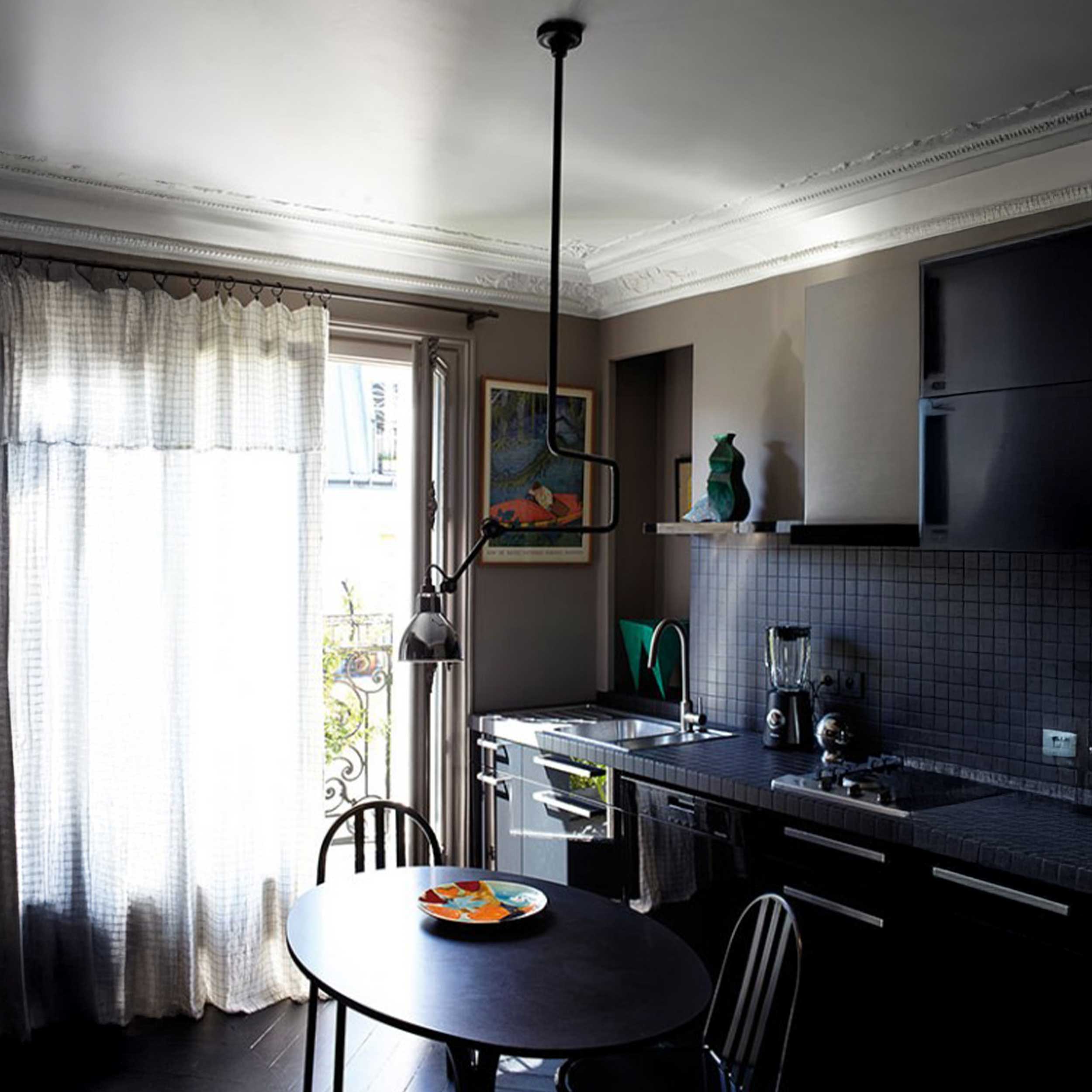 DCW éditions Lampe Gras N°312 E14 светлина за таван