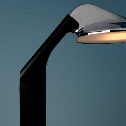 DCW éditions Ниваки LED настолна лампа