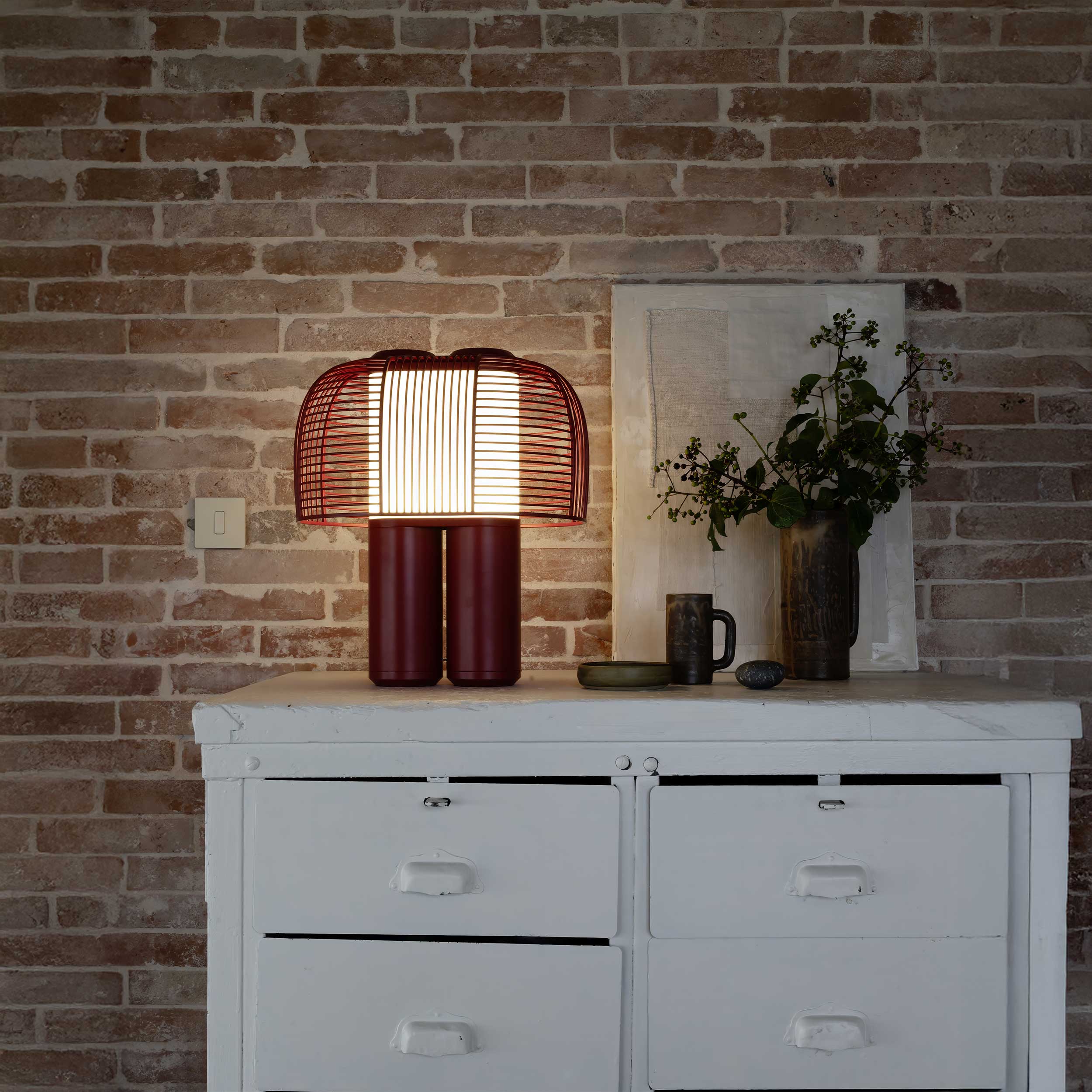 DCW éditions Yasuke LED настолна лампа