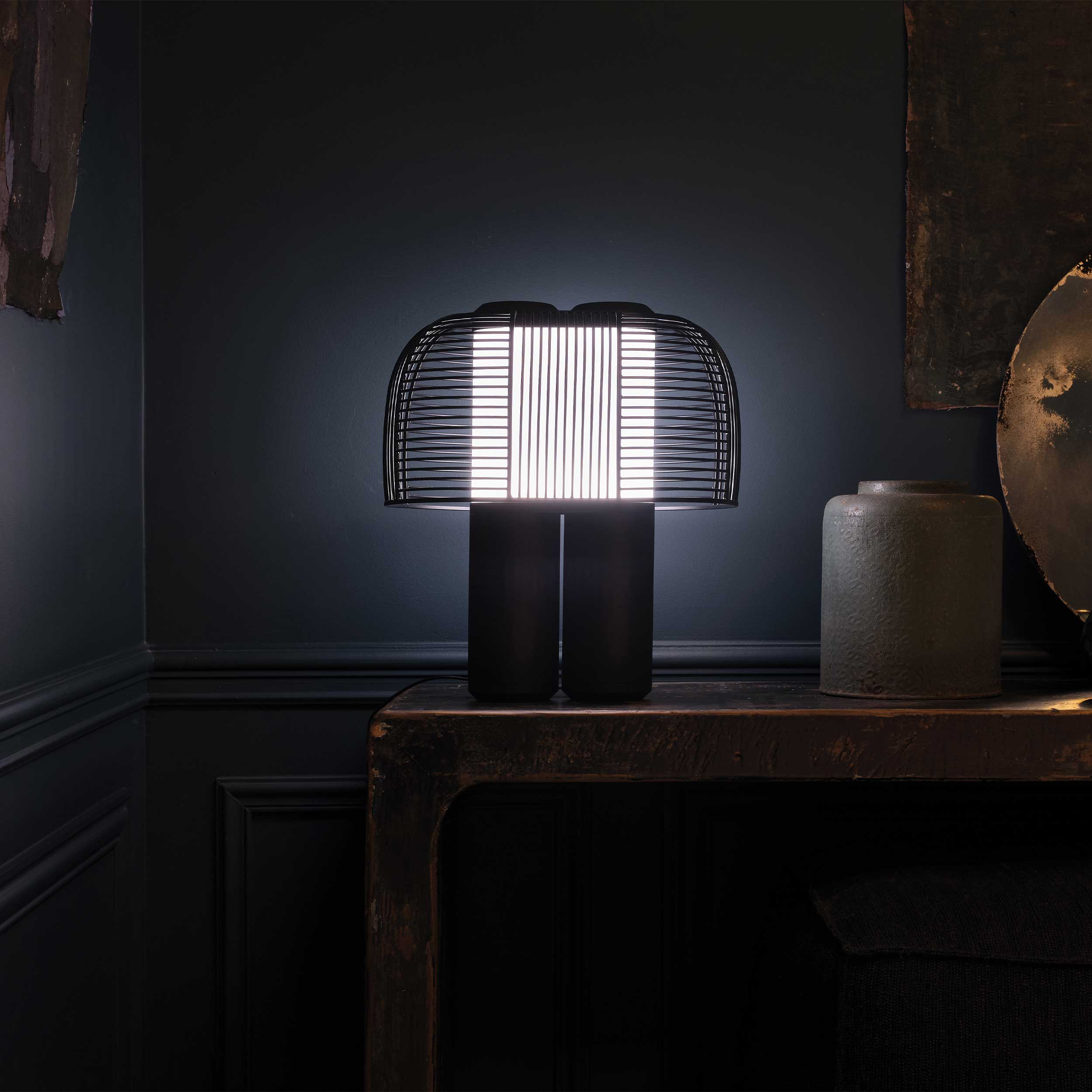 DCW éditions Yasuke LED настолна лампа