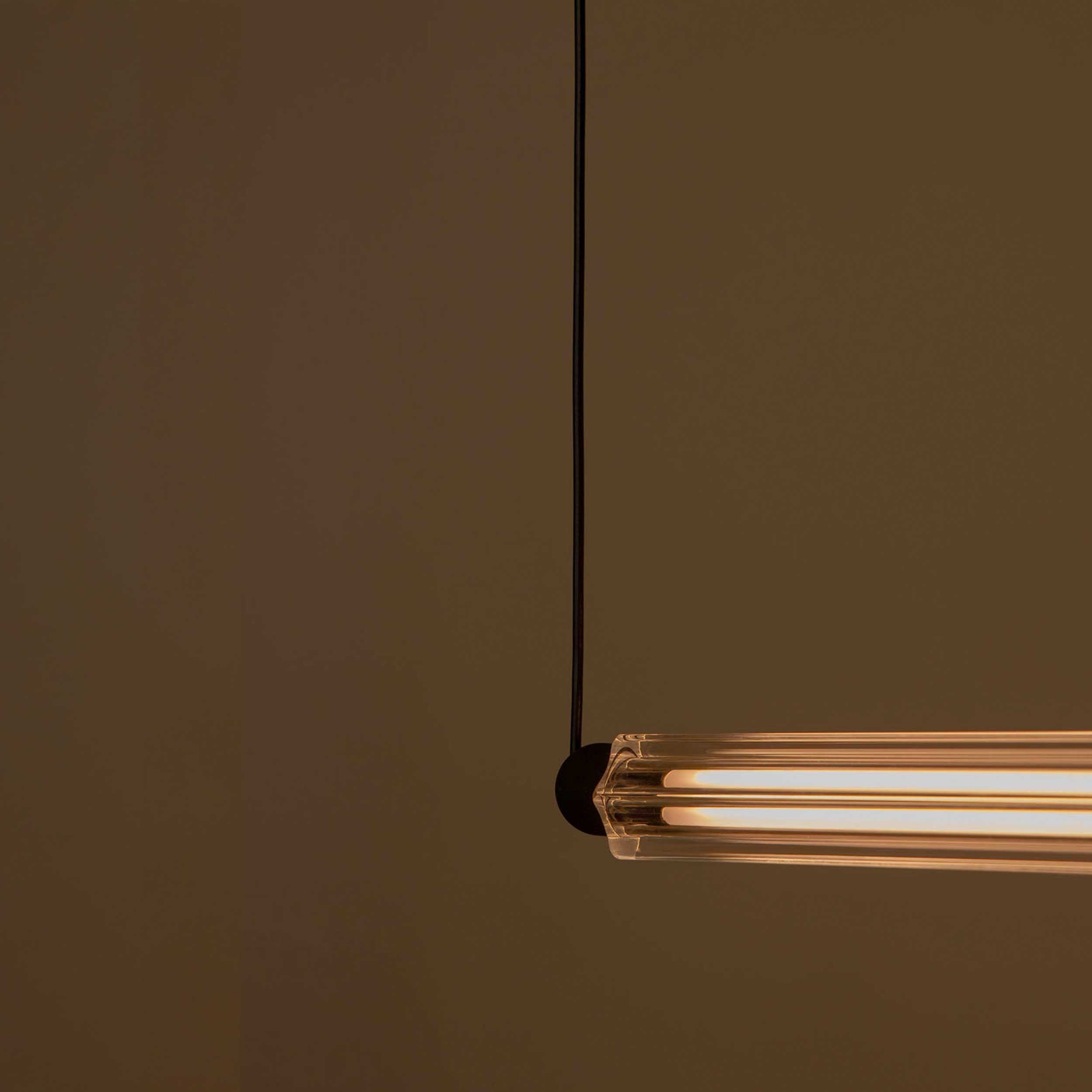 Хоризонтално висящо осветително тяло Faro Lumina LED 1L