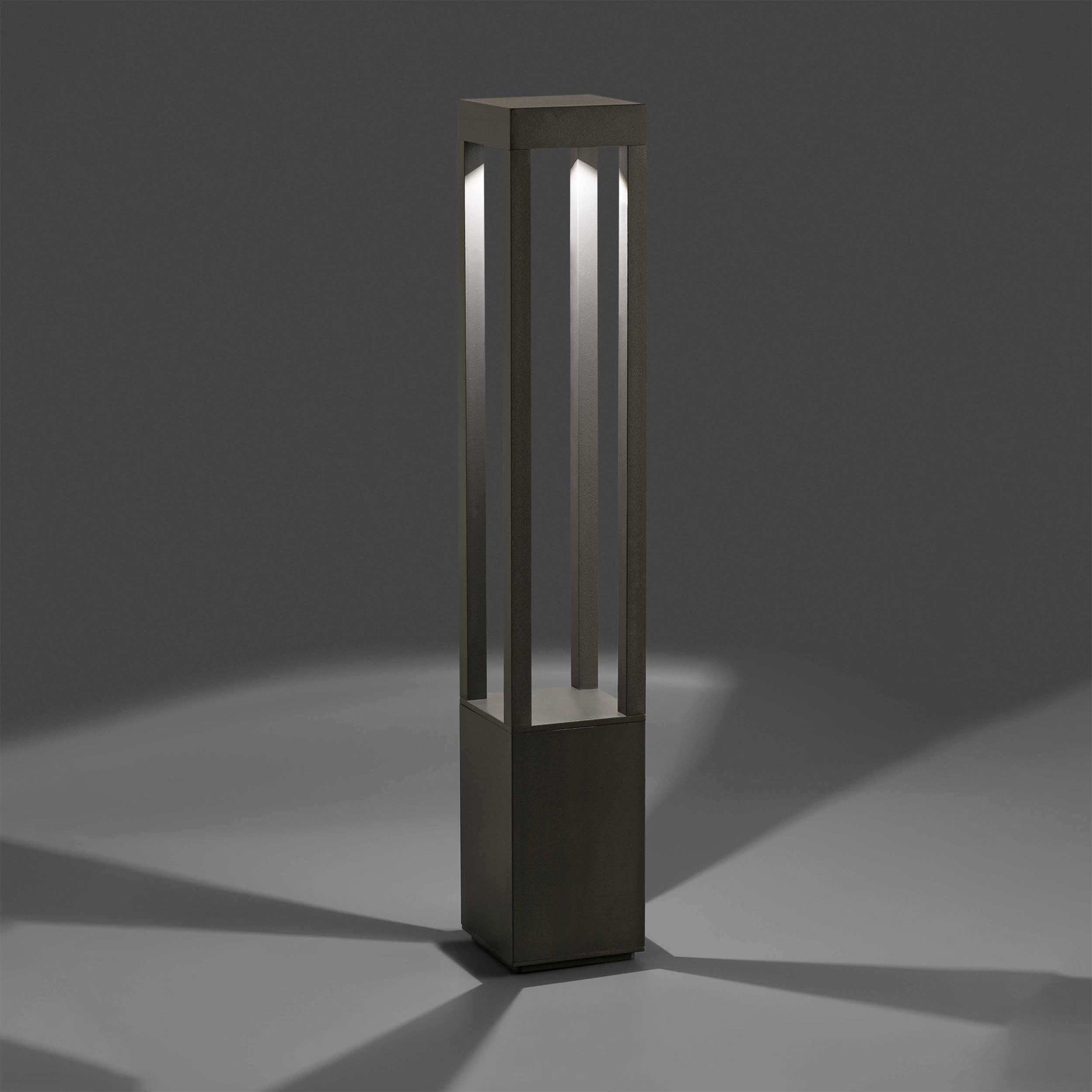 Faro Agra LED колонно външно осветително тяло IP55
