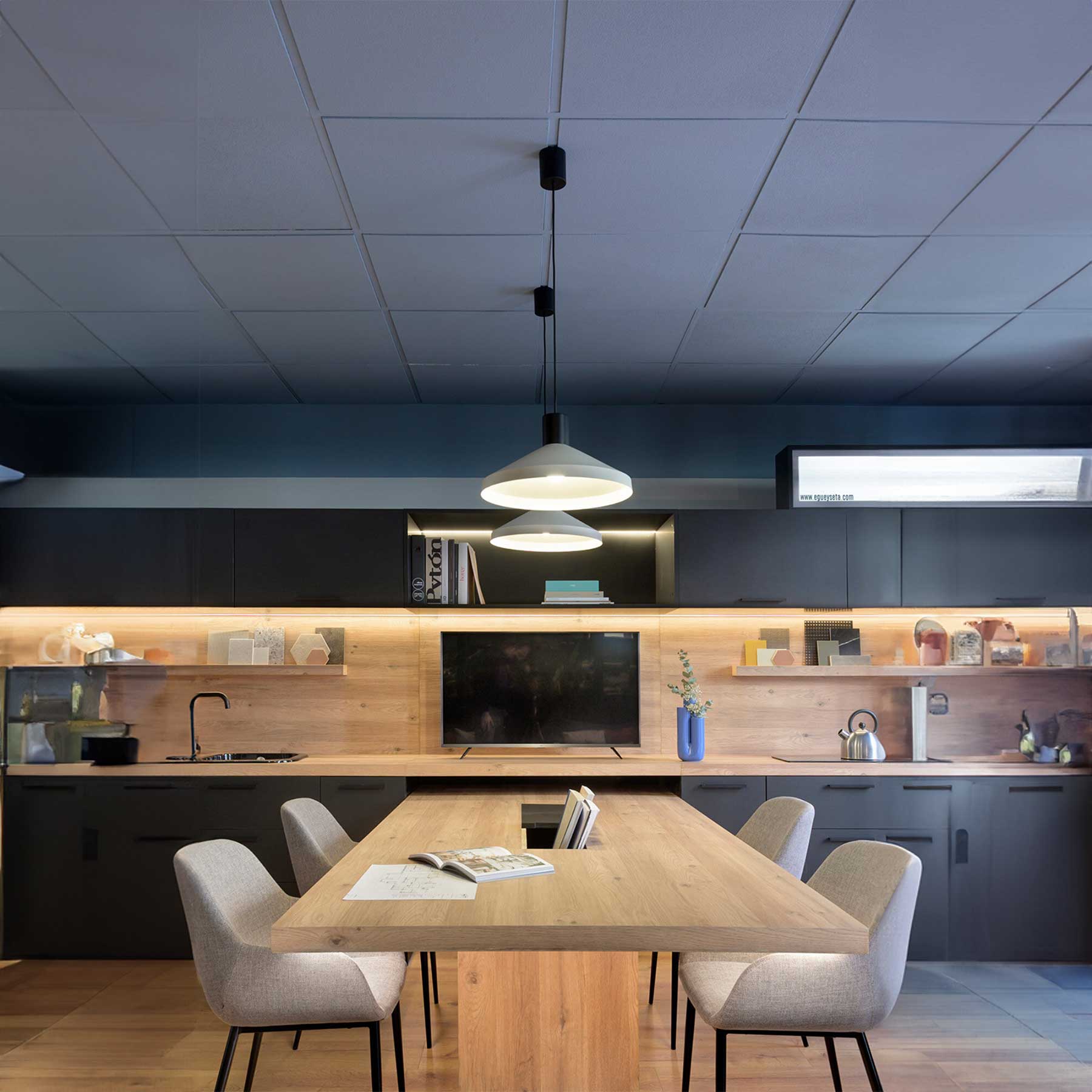 Faro Kombo 400 E27 závěsné svítidlo