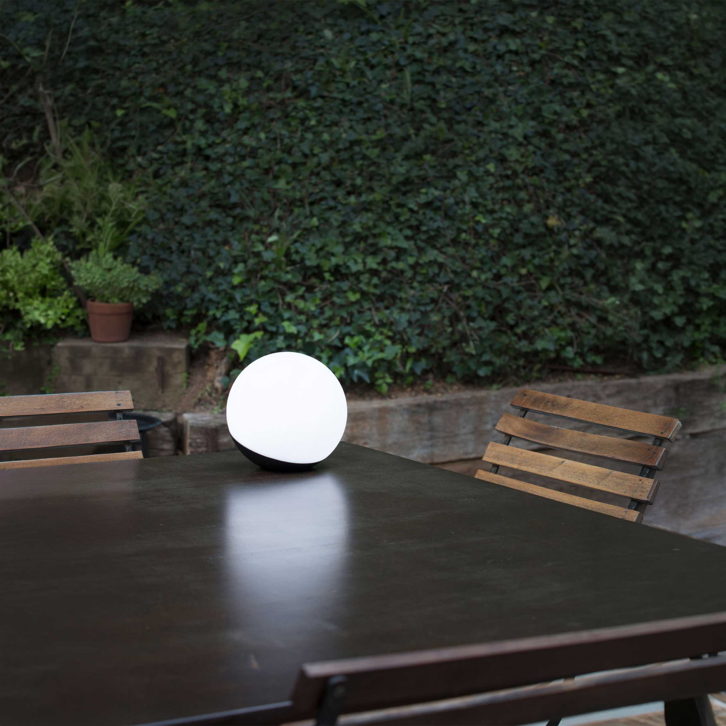 Преносима настолна лампа Faro Cairo LED