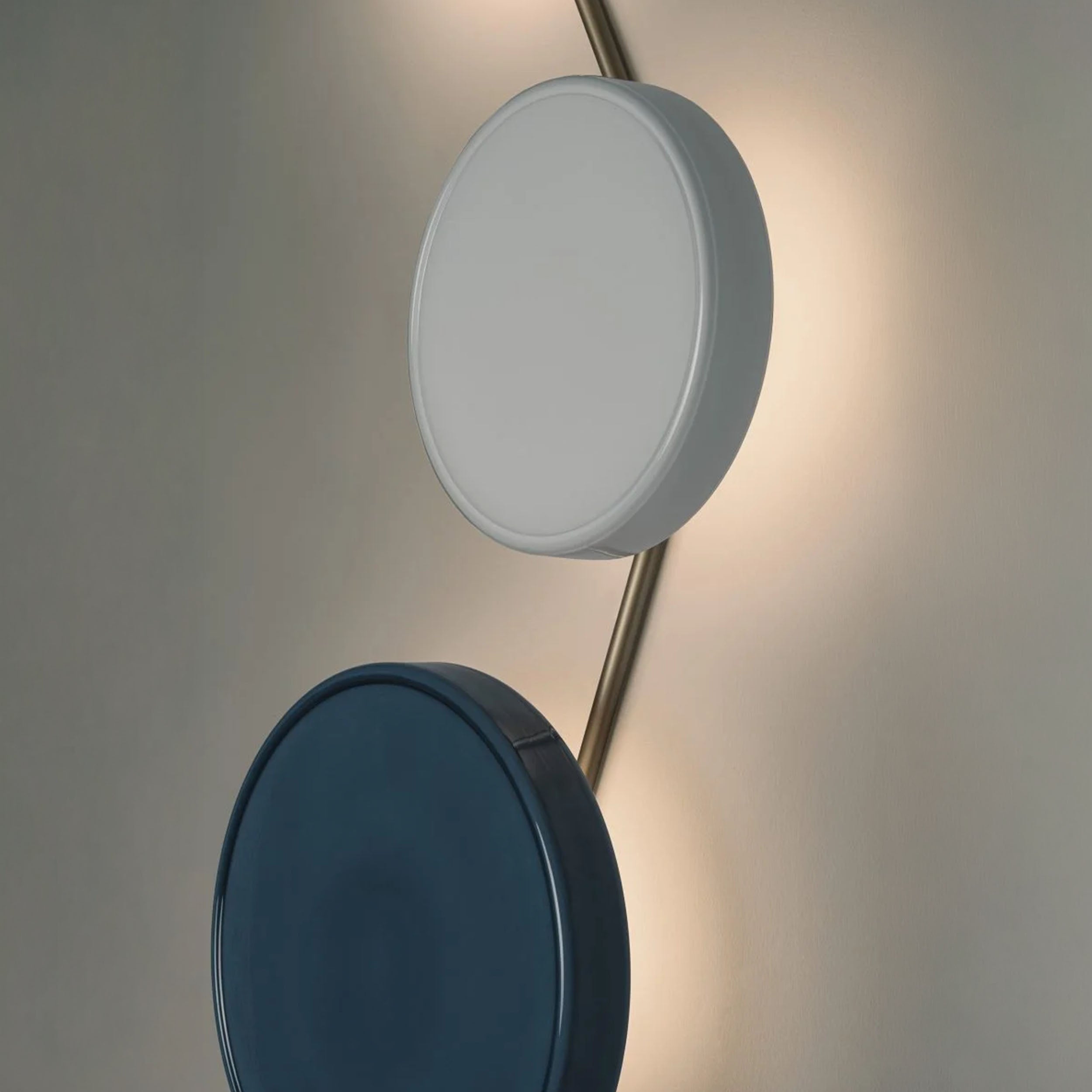 LED стенна лампа Marset Caramel