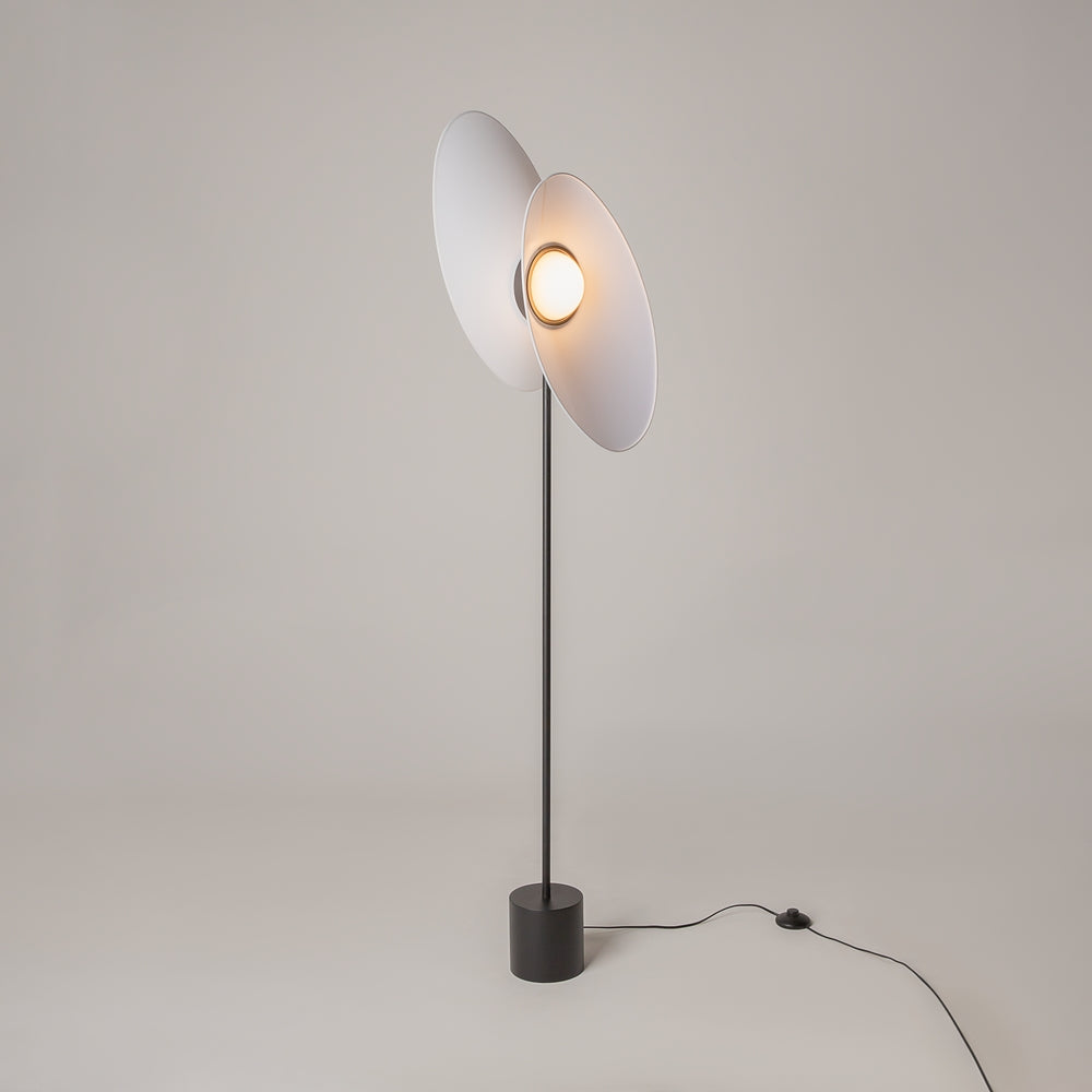 LED стояща лампа Maytoni Evolution