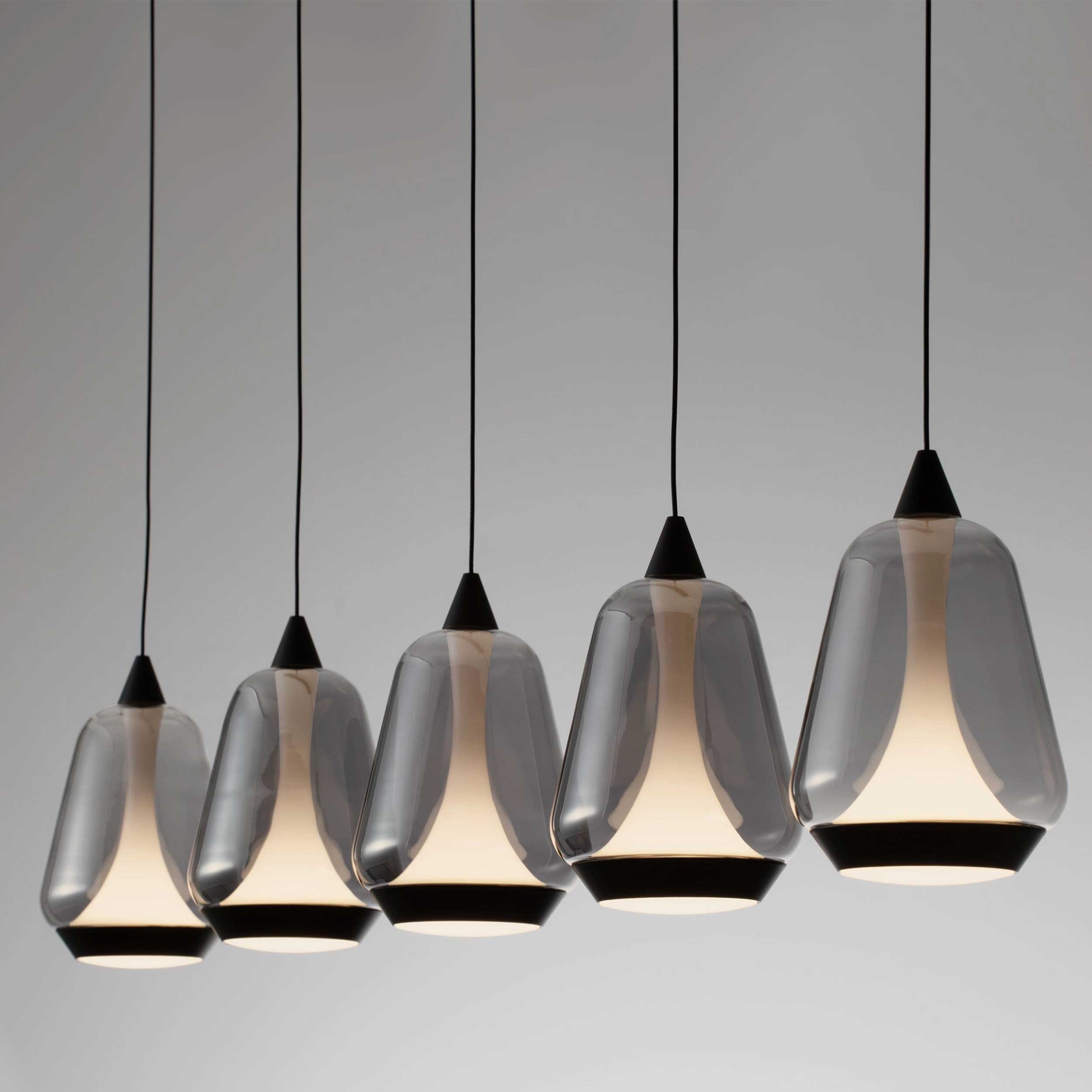 Nova Luce Alish LED висяща лампа с удължена форма