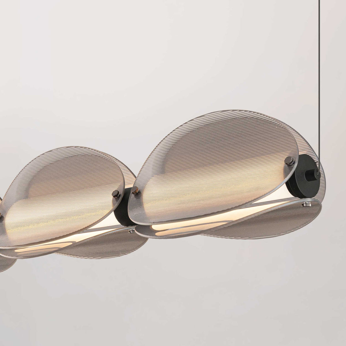 Nova Luce Noir LED висяща лампа с удължена форма